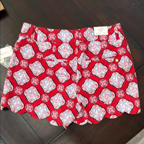 Crown & Ivy Red Scallop Shelby shorts Shorts 6 Petite NWT - Picture 5 of 5